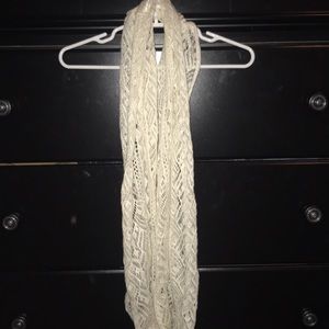 Infinity scarf